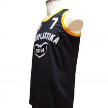 CAMISETA JUGOPLASTIKA POP 84 - TONI KUKOC NEGRA