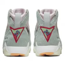 NIKE AIR JORDAN VII RETRO SE "BUNNY"