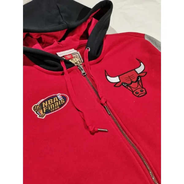 SUDADERA MITCHELL AND NESS "FULL ZIP CHICAGO BULLS "