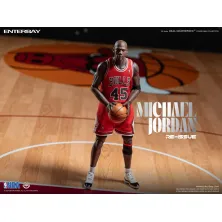 Figura de Michael Jordan con los Bulls de Enrterbay frontal tirando