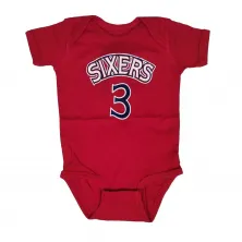 Body Bebe de Allen Iverson Name and Number con los Sixers vista frontal